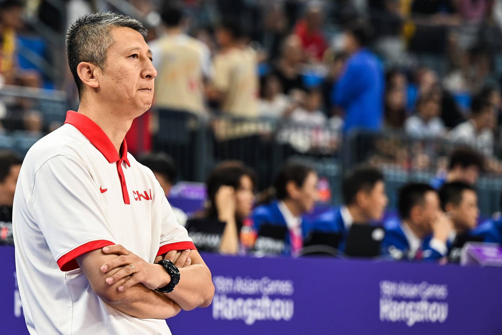 今晨突围战来临，曼联围绕亚洲杯篮板制胜，值得警惕，临场指挥获称赞的简单介绍