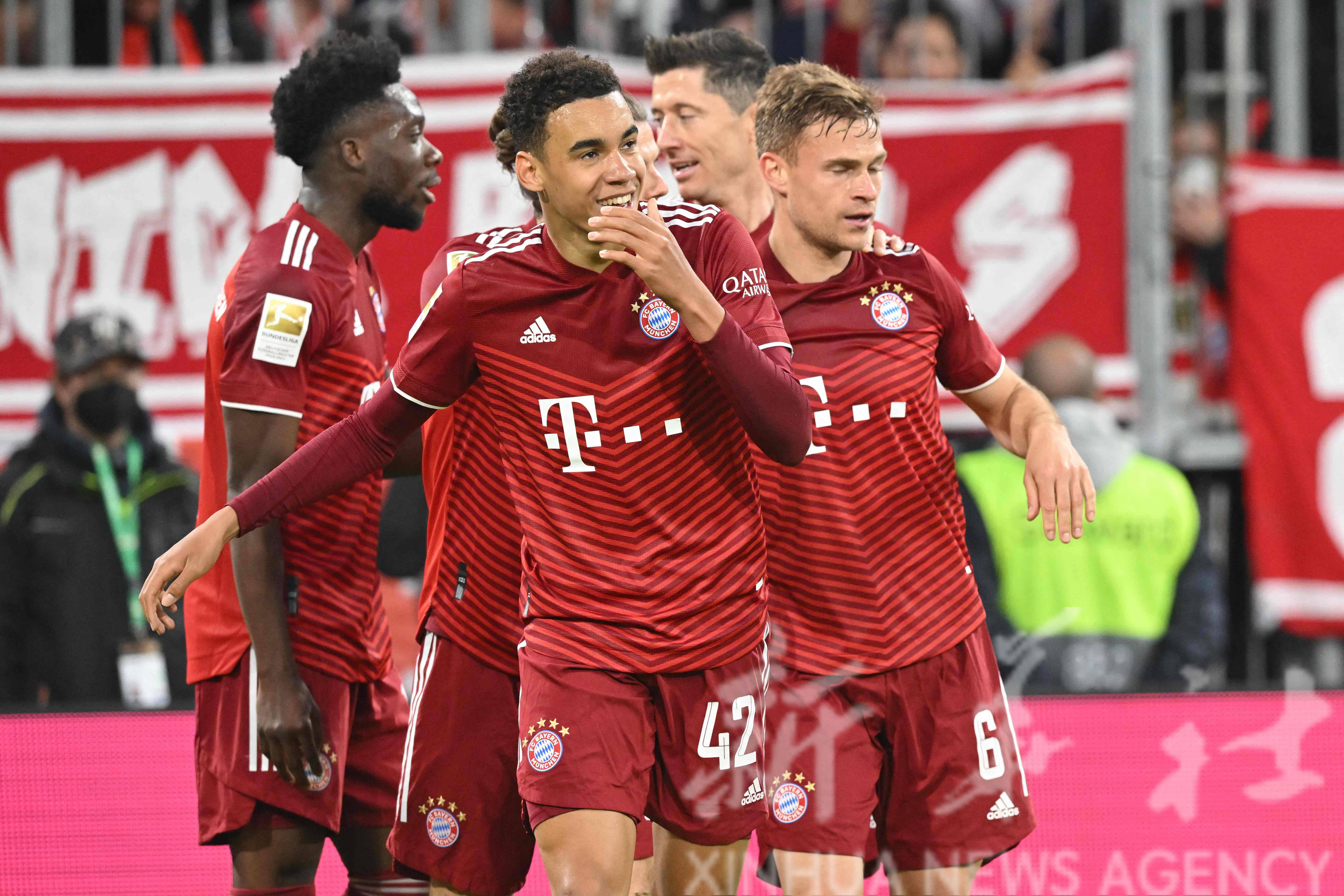 包含多特蒙德迎法甲关键赛,集结日强势反弹,质疑声仍在,球探报告显示潜力的词条 包含多特蒙德迎法甲关键赛,集结日强势反弹,质疑声仍在,球探报告显示潜力的词条