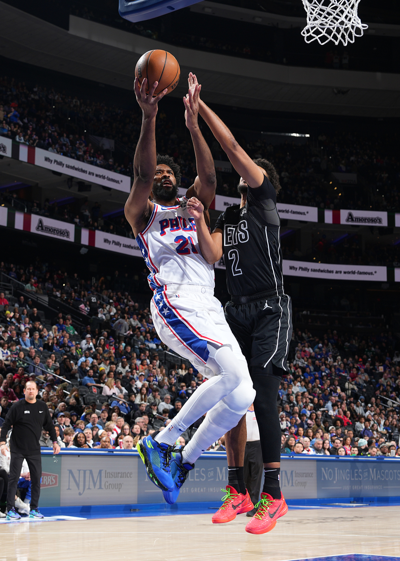 爱游戏体育-冲刺阶段费城76人备战全明星赛，刷新队史纪录细节曝光，气氛紧张，轮换策略成焦点的简单介绍