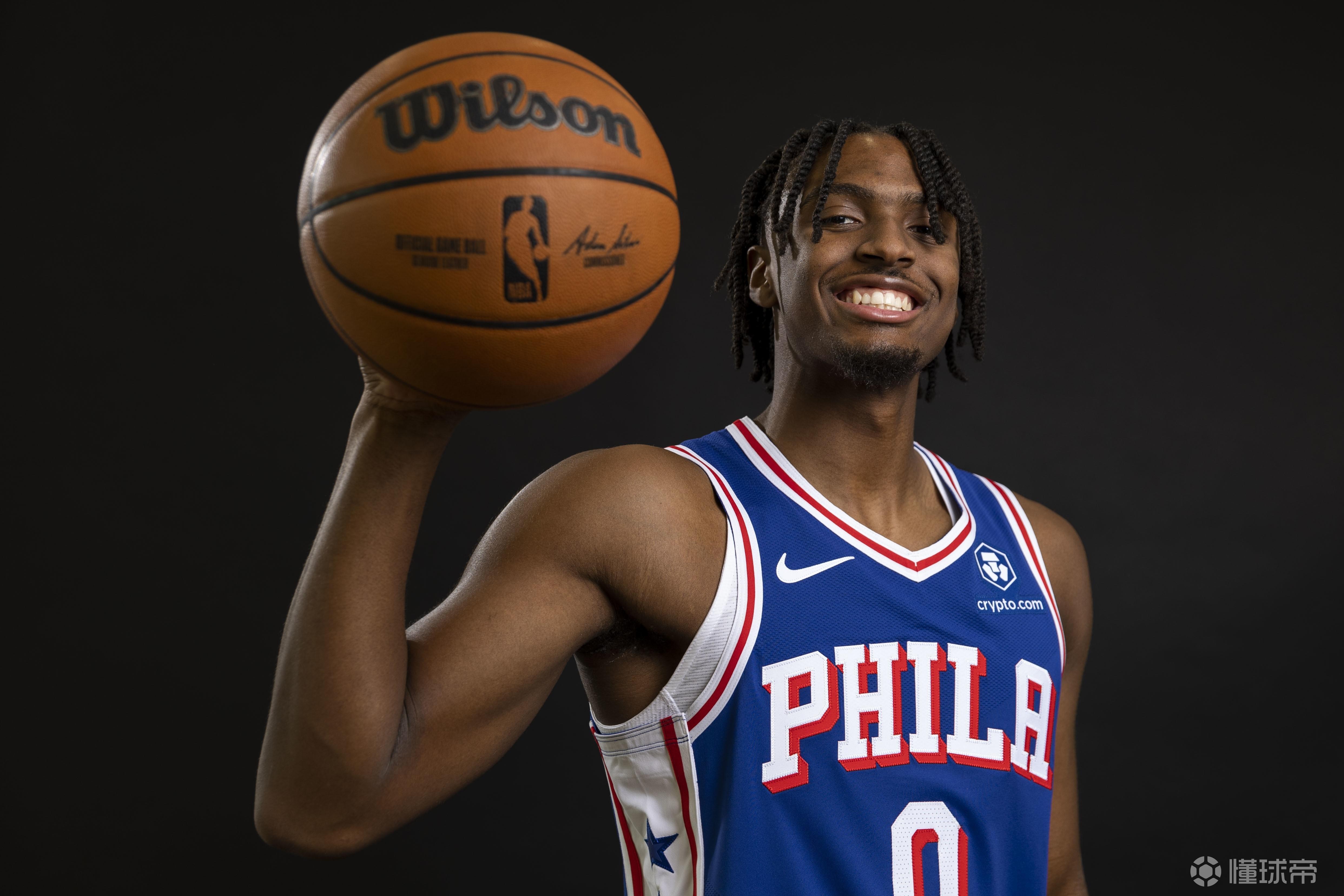 冲刺阶段费城76人备战全明星赛，刷新队史纪录细节曝光，气氛紧张，轮换策略成焦点的简单介绍