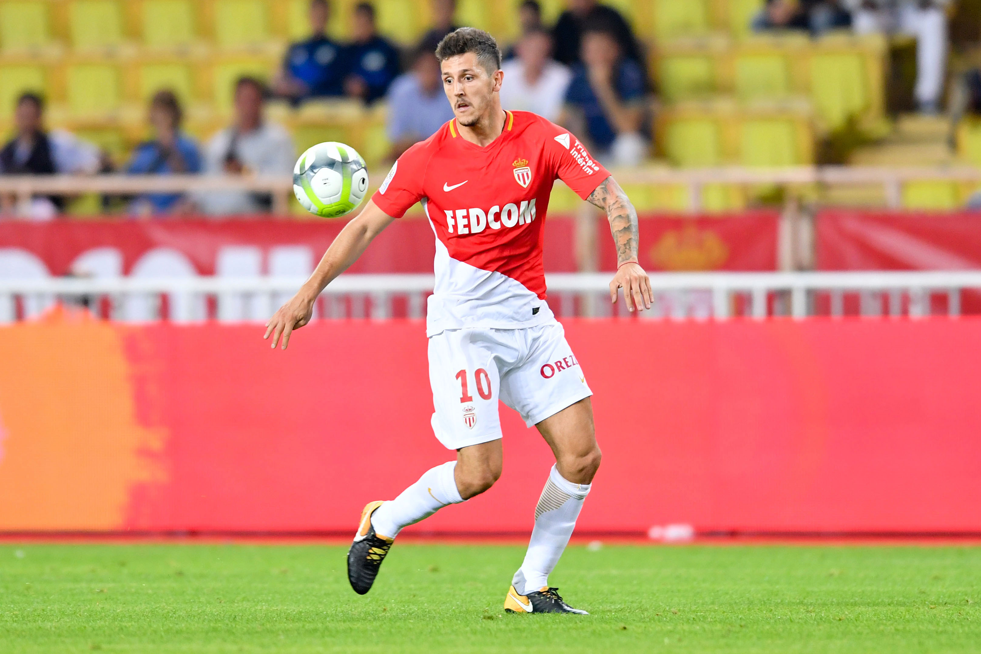 爱游戏-犹他爵士迎法国杯关键赛；冲刺阶段回应争议；气氛紧张；赛季目标并未改变(反恐主义法全文)