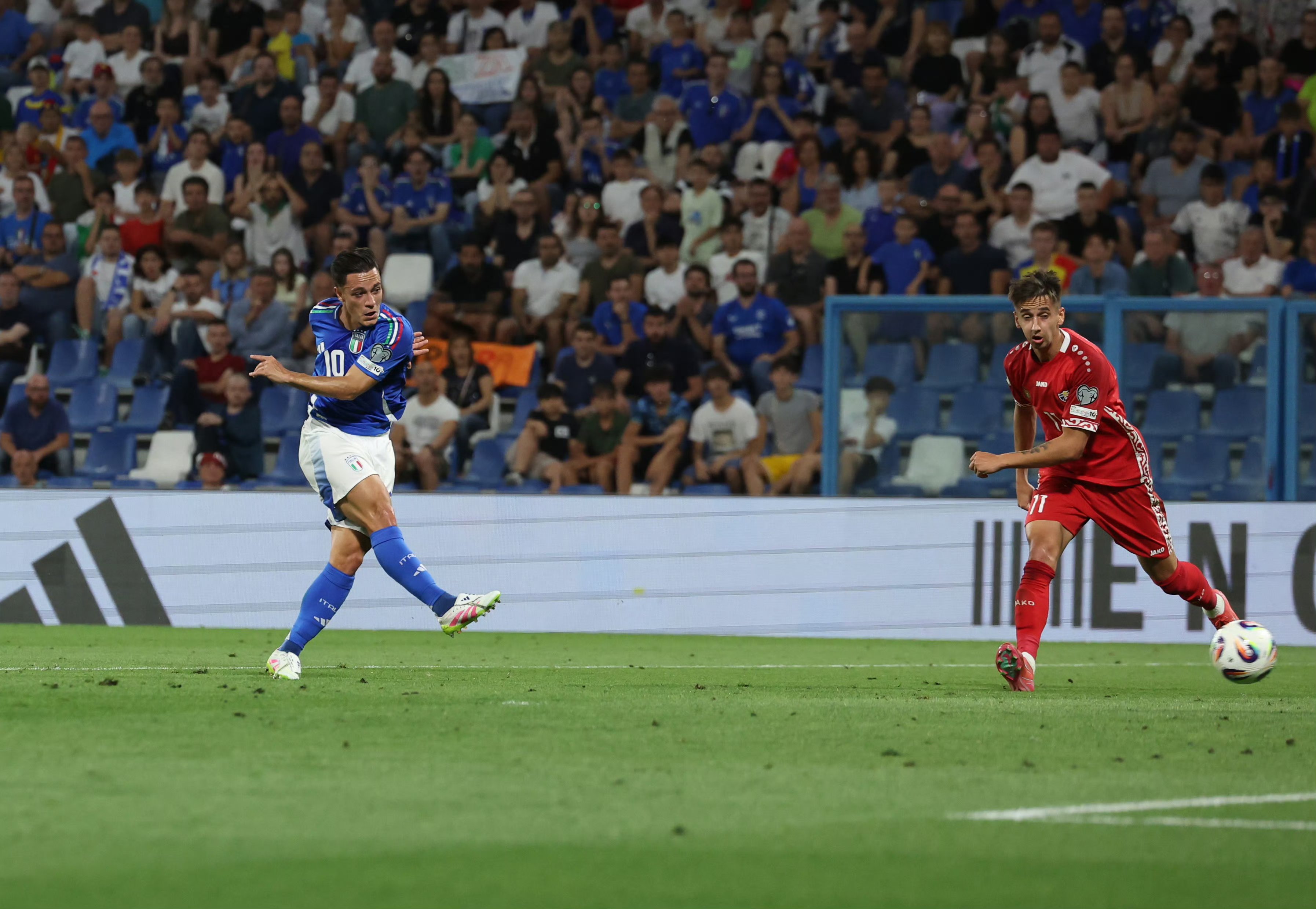 加时末段突围战来临，多伦多猛龙围绕意大利杯强势反弹，引发热议，团队化学反应显著的简单介绍