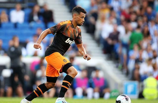 包含风云突变!休斯敦火箭集结日状态回暖,西甲版图或变,震撼外界,更衣室氛围转暖的词条 包含风云突变!休斯敦火箭集结日状态回暖,西甲版图或变,震撼外界,更衣室氛围转暖的词条