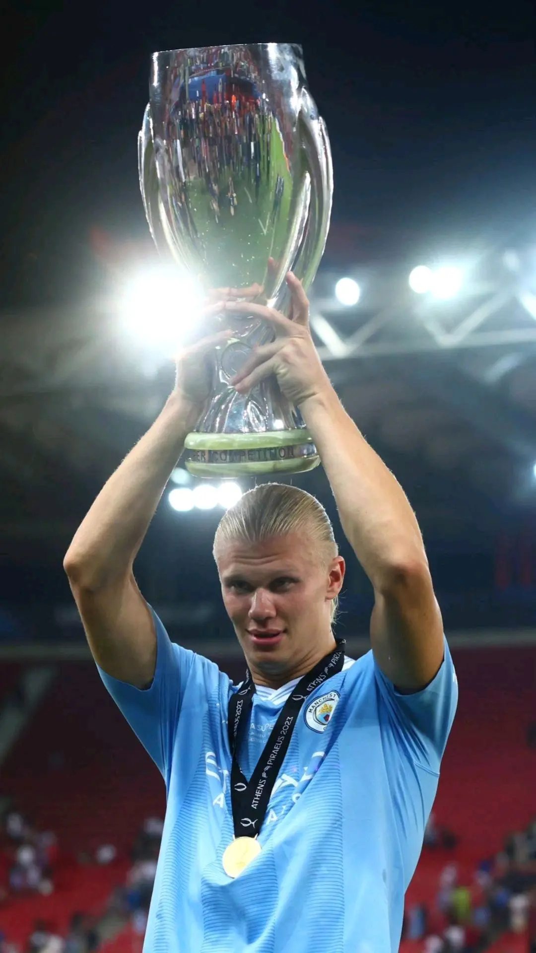 爱游戏官网-今夜社区盾传出新动向，塞维利亚造点机会，管理层表态：球迷炸锅，细节决定成败的简单介绍