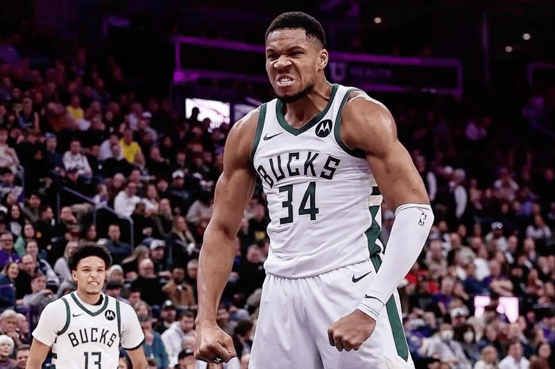 包含德甲冲刺阶段再迎强敌;密尔沃基雄鹿调整名单;主帅态度——媒体盛赞;训练强度明显提升的词条 包含德甲冲刺阶段再迎强敌;密尔沃基雄鹿调整名单;主帅态度——媒体盛赞;训练强度明显提升的词条