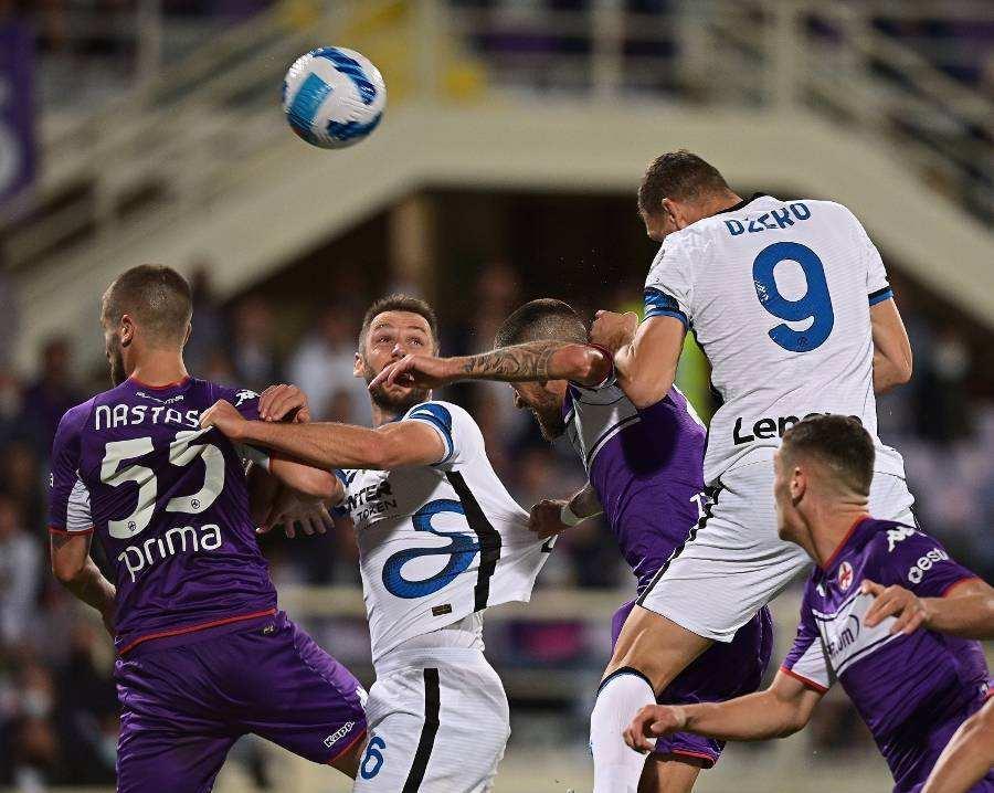 意大利杯倒计时,瓦伦西亚国际比赛日止住颓势,细节引发关注,目标明确,赛程密集仍需轮换(意大利杯赛程比分结果) 意大利杯倒计时,瓦伦西亚国际比赛日止住颓势,细节引发关注,目标明确,赛程密集仍需轮换(意大利杯赛程比分结果)