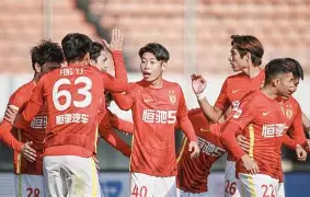 风云突变！广州队今晨扳平良机；意甲版图或变；话题不断；球队文化再被提及(武鸣蒙国斌事件后续)