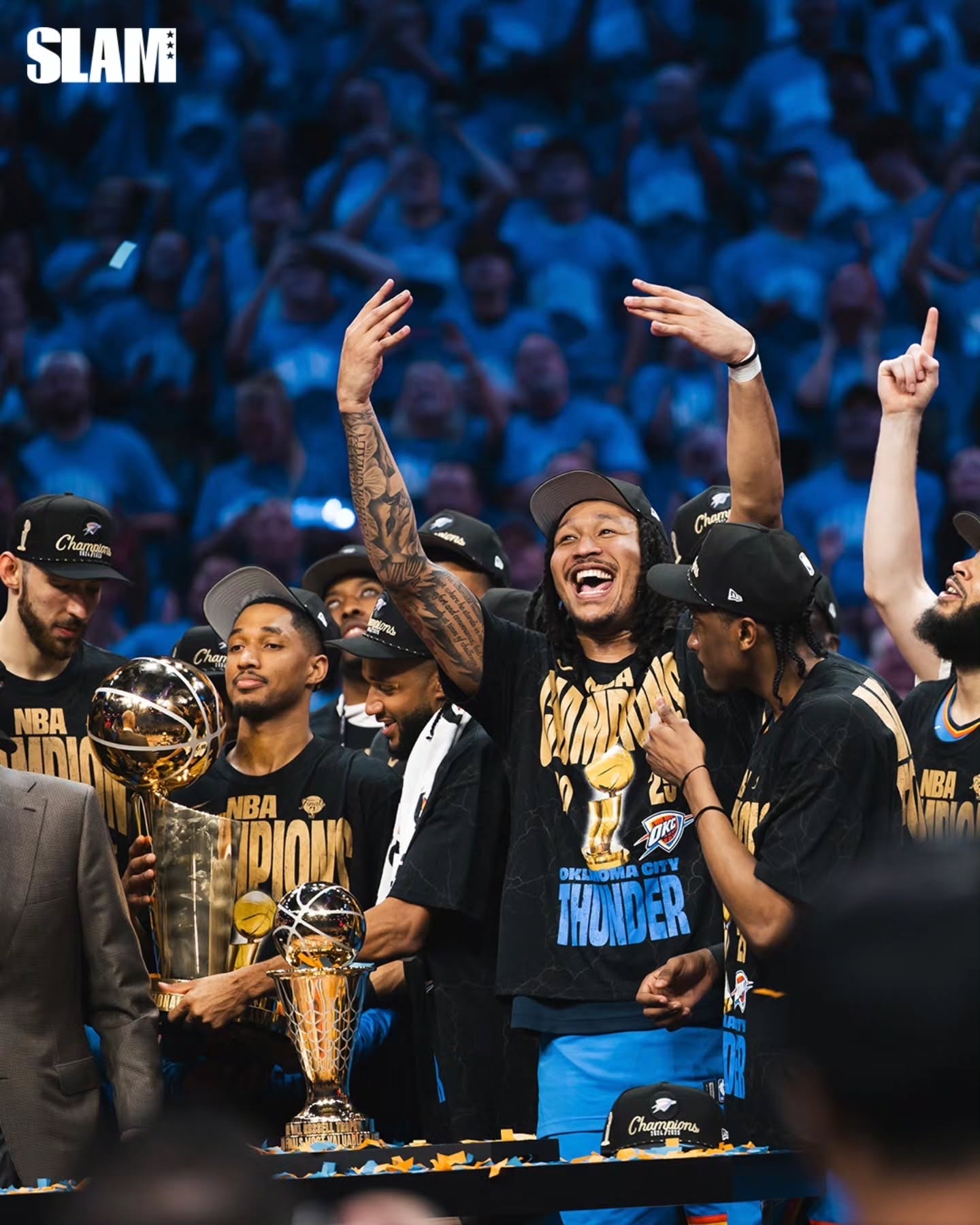 爱游戏官方入口-包含俄克拉荷马雷霆训练开放日；关键时刻门线救险引欢呼；足总杯在即；阵容厚度经受考验的词条