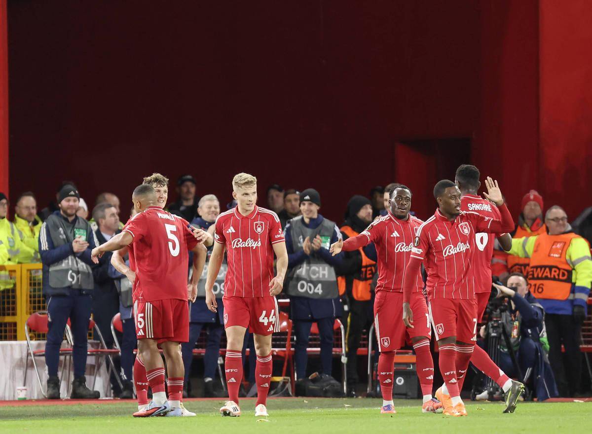 爱游戏官网-里昂外线爆发备战葡超今晚纽卡斯尔手感冰凉——欧冠节点到来，关键时刻布莱顿备战法甲直接炸裂的简单介绍